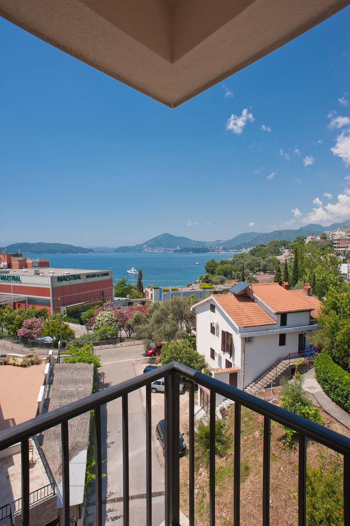 Guest House Przno Bay Sveti Stefan Rum bild