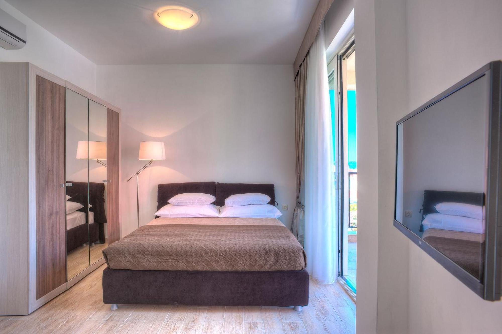 Guest House Przno Bay Sveti Stefan Rum bild