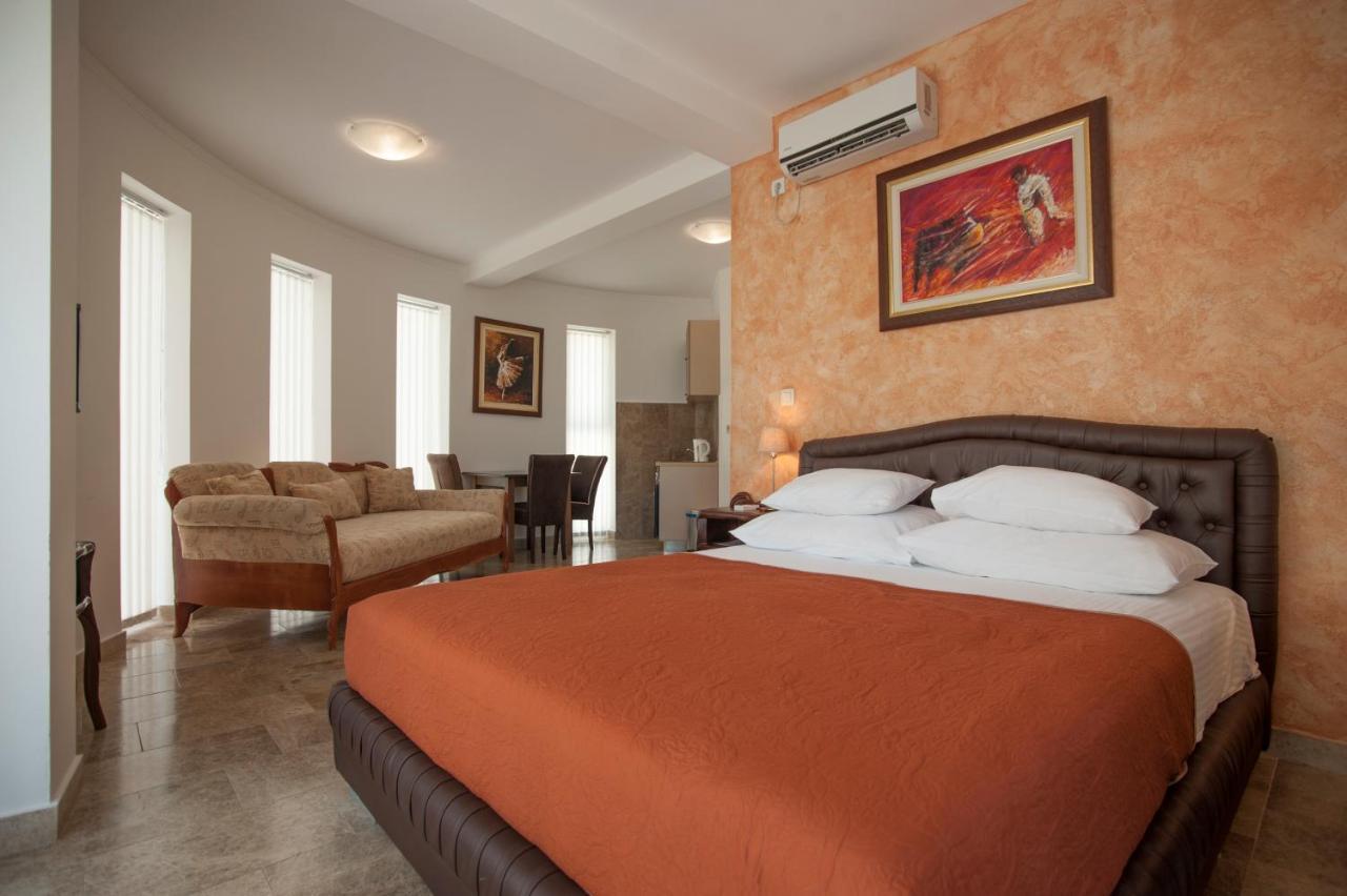 Guest House Przno Bay Sveti Stefan Exteriör bild