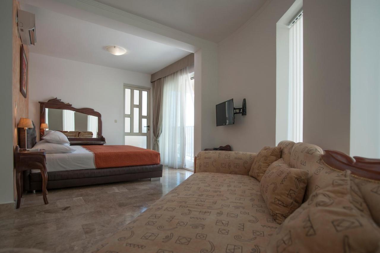 Guest House Przno Bay Sveti Stefan Exteriör bild